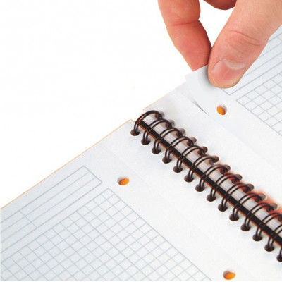 Cahier A5 spirale OXFORD 160 pages - carreaux 5x5mm - 169x210mm